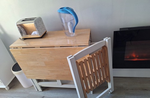 Axminster Apartment | Luxurious Entire Studio in Axminster Suitable for