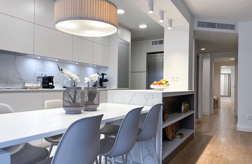 Vilanova I la Geltru Apartment | Luxurious Apartment on Rambla w/Parking by Hostem