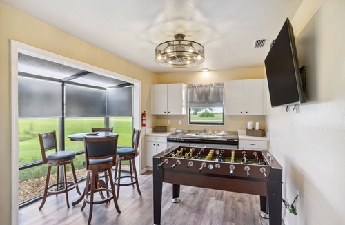 Indian Lake Estates House | Luxurious Florida Home w/Pool & Canal Access