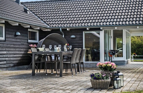 Stege House | Luxurious family-friendly holiday home with spa
