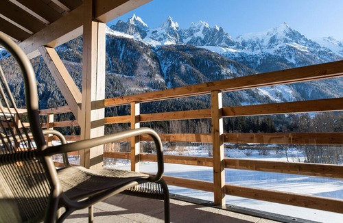 Chamonix-Mont-Blanc Apartment | Luxurious Apartment with Access to Spa
