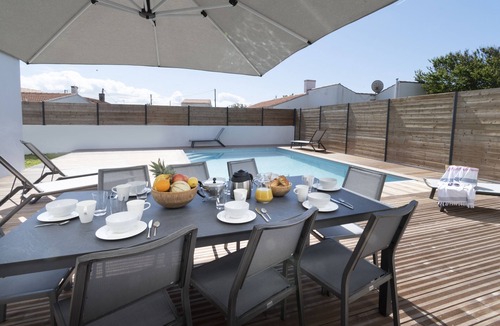 La Cotiniere House | Luxurious villa with heated pool