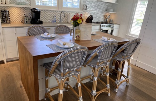 Nantucket Town Cottage | Luxurious Harbor View "Millie" Cottage! Walk & bike to everything!