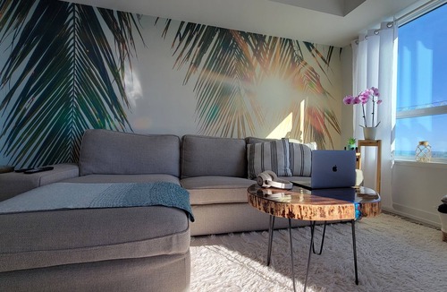 Pickering Condo | Luxurious High-floor Lake view Condo W/private balcony & office