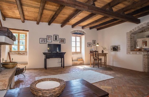 Heraki House | Luxurious Holiday Home in Heraki Croatia with Private Pool