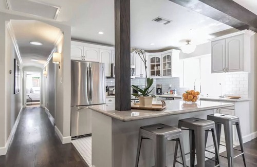 Hollywood Hills House | Luxurious Hollywood living at its finest