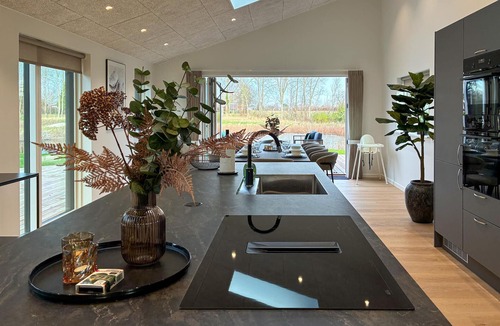 Karrebksminde House | Luxurious home in Karrebæksminde with WiFi