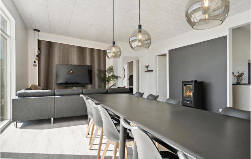 Hvidbjerg Strand House | Luxurious Home In Børkop With Sauna
