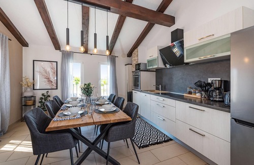 Benkovac House | Luxurious home in Benkovac