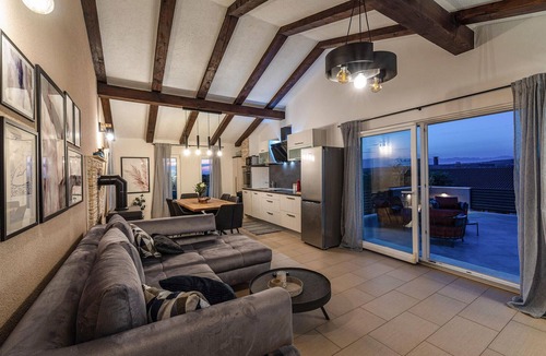 Benkovac House | Luxurious home in Benkovac