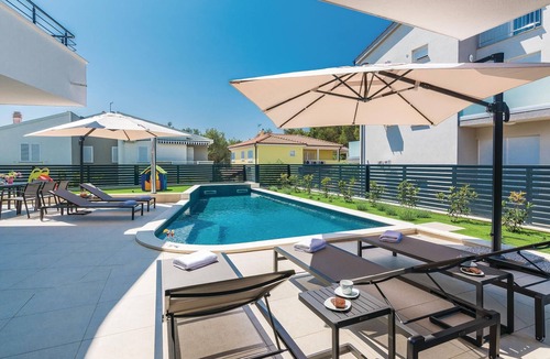 Biograd na Moru House | Luxurious home in Biograd with sauna