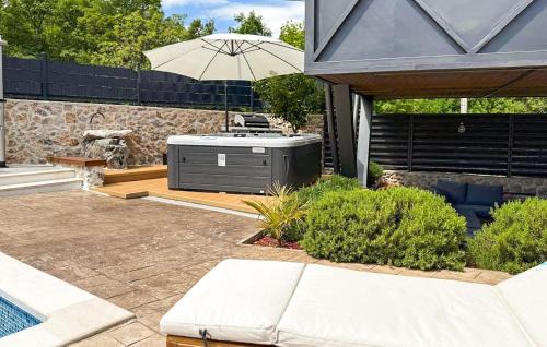 Central Dalmatia House | Luxurious Home In Biorine