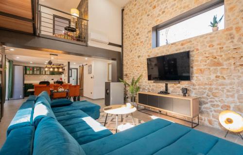 Central Dalmatia House | Luxurious Home In Biorine