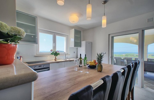 Prizba House | Luxurious home in Blato