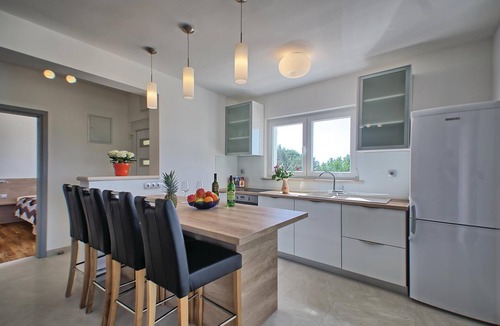 Prizba House | Luxurious home in Blato