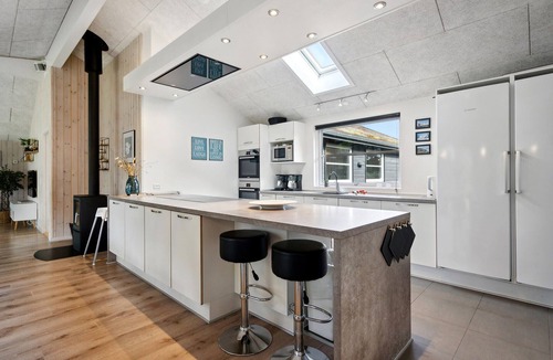 Blavand Strand House | Luxurious home in Blåvand with sauna