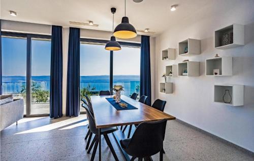 Celina House | Luxurious Home In Celina With Sauna