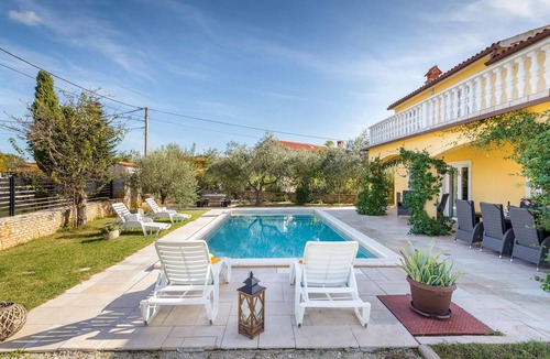 Gajana House | Luxurious home in Gajana
