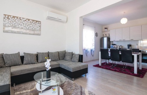 Sukosan House | Luxurious home in Gorica