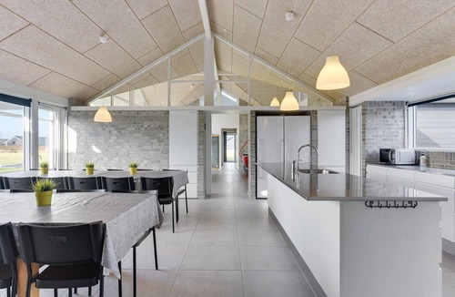 Flovt Strand House | Luxurious home in Haderslev with sauna