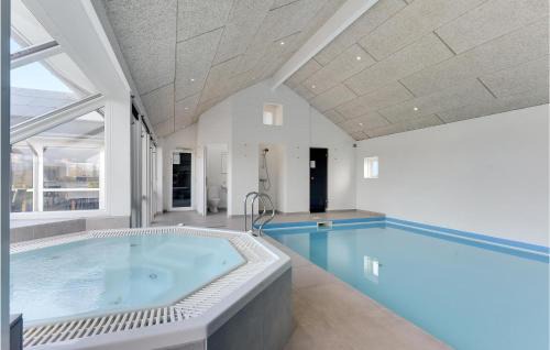 Flovt Strand House | Luxurious Home In Haderslev With Sauna