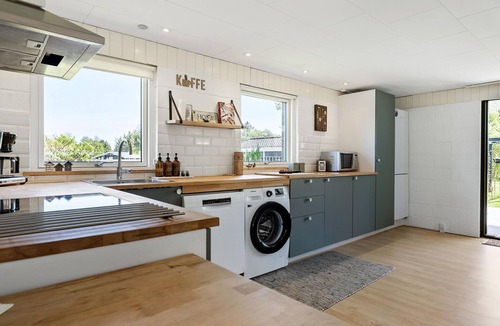 Hou House | Luxurious home in Hals with WiFi