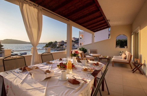 Dvornica House | Luxurious home in Kalebova Luka with sauna