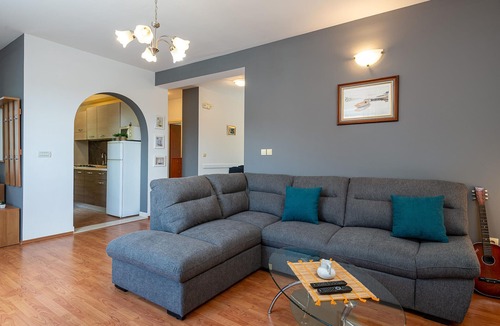 Lovorno House | Luxurious home in Lovorno