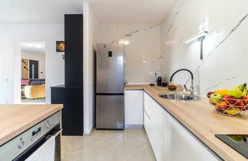 Cove Makarac (Milna) House | Luxurious home in Milna