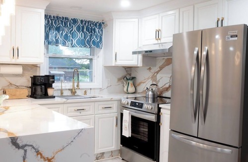 Dauberville House | Luxurious Home in Muhlenberg!