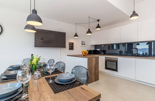 Njivice House | Luxurious home in Njivice