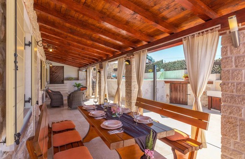 Buje House | Luxurious home in Plovanija