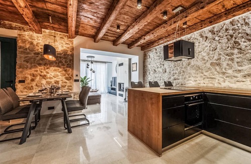 Poljica House | Luxurious home in Poljaci