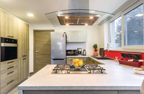 Sisan House | Luxurious home in Pula