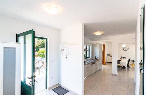 Kneza House | Luxurious home in Pupnat