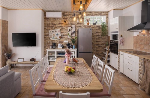 Rakotule House | Luxurious home in Rakotule