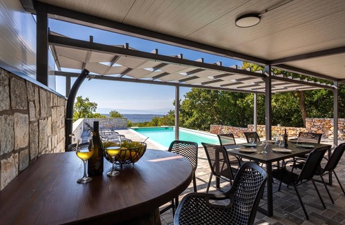Smrika House | Luxurious home in Smrika