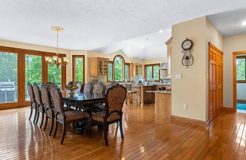 Cresco House | Luxurious Home in The Poconos