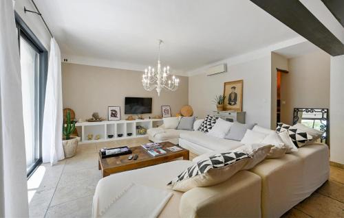 Vedene House | Luxurious Home In Vedène