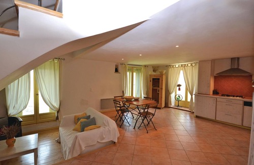 Viens House | Luxurious home in Viens
