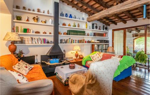 Galliners House | Luxurious Home In Vilademuls With Wifi
