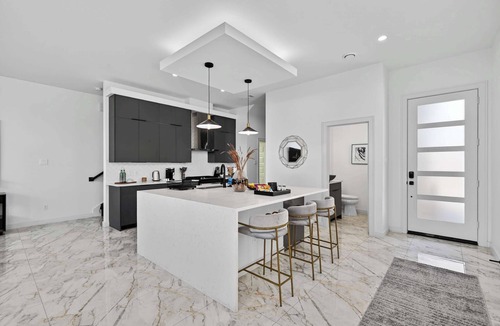 Houston House | Luxurious Home. Office. Galleria. NRG