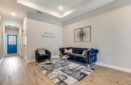 Barker Apartment | Luxurious Home Retreat with Stylish design