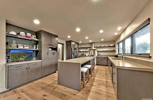 Tahoe Keys House | Luxurious Home - Modern Meets Elegance on the Water