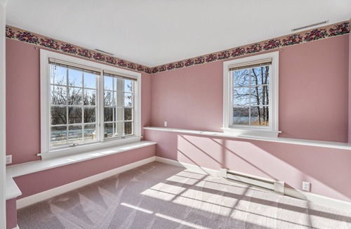 Ithaca House | Luxurious house near Cornell campus with lake views and incredible sunsets.