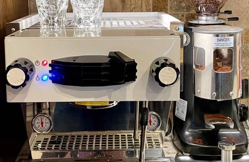 Pine Bush House | Luxurious Hudson Valley house 90min from NYC