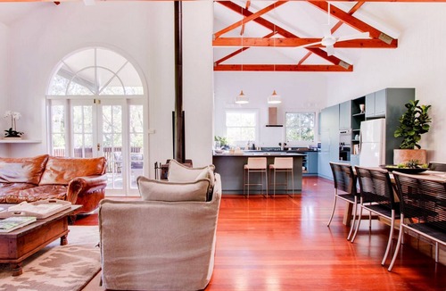 Coffs Harbour House | Luxurious Jetty House, Coffs Harbour – privacy & tranquility