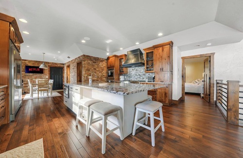 Sunrise Beach House | Luxurious Lakefront Home w/Private Dock & Pool