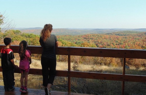 Leslie-Clapham-et-Huddersfield House | Luxurious lodge in Nature at 75 minutes from Ottawa