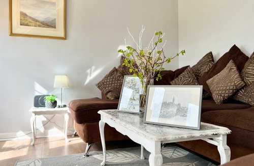 Hawkhead Apartment | Luxurious & Modern Apartment